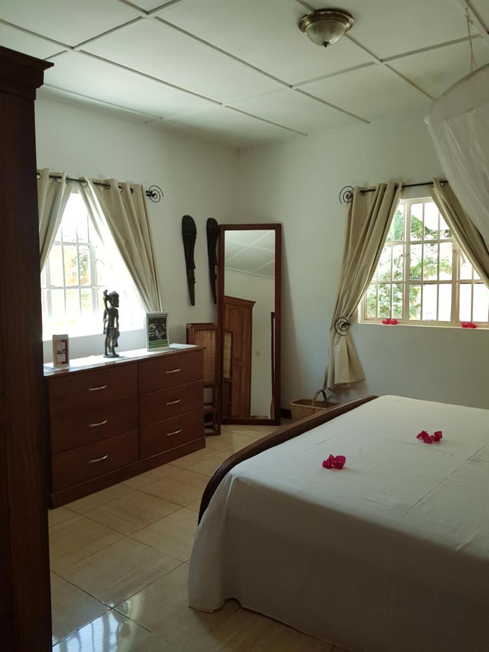 Mandinka Lodge Kololi Luaran gambar